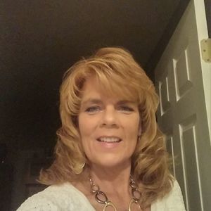 Meet your Posher, Sandie